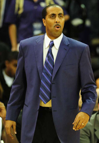 Coach Lorenzo Romar